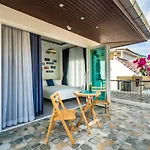 Chill Out Patong - Sea View Pool Villa